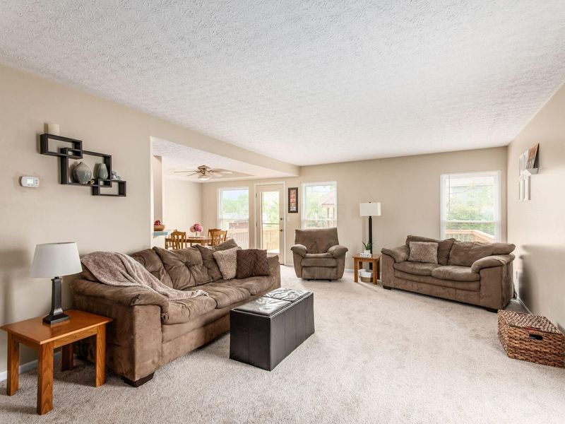 723 Platoon Drive, Galloway, OH 43119 Photo 6