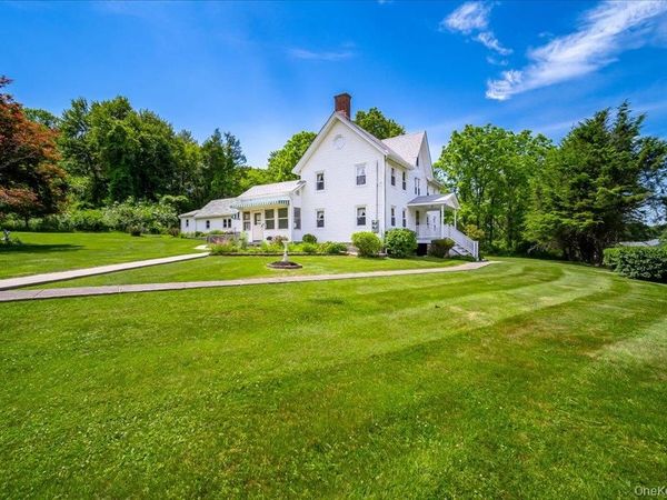 150 Mount Airy Road, New Windsor, NY 12553