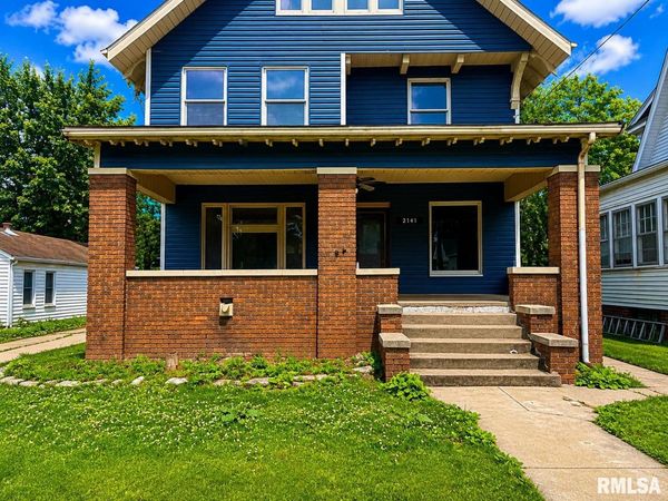 2141 N PROSPECT Road, Peoria, IL 61603