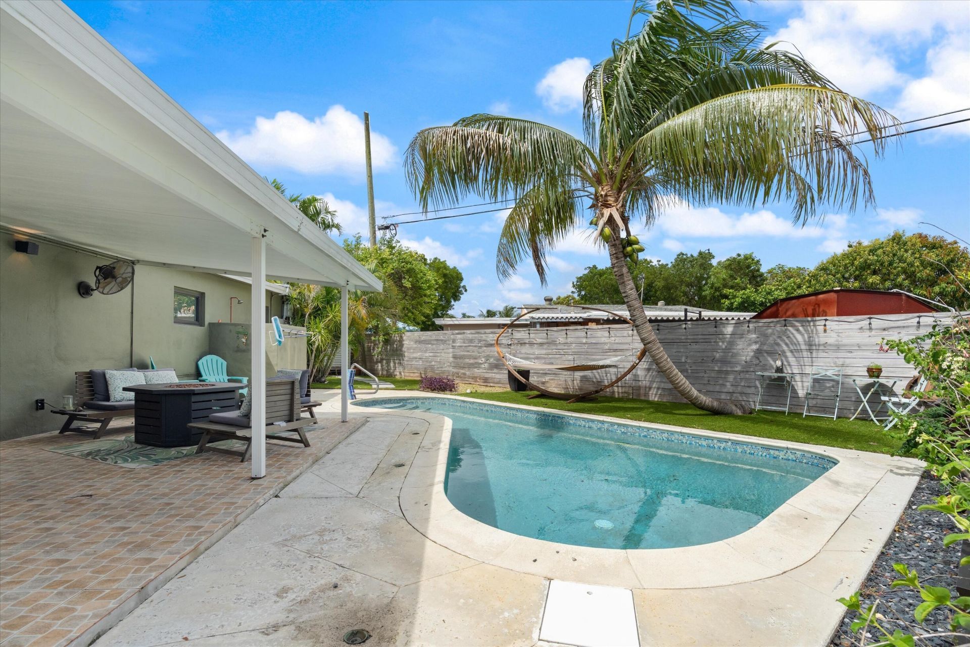 2417 NE 13th Terrace, Pompano Beach, FL 33064 Photo