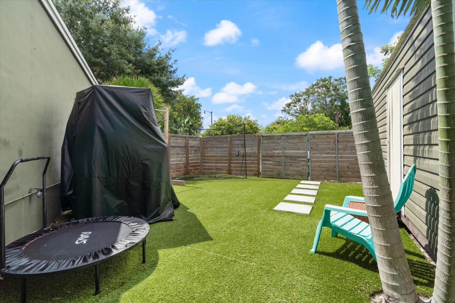 2417 NE 13th Terrace, Pompano Beach, FL 33064 Photo