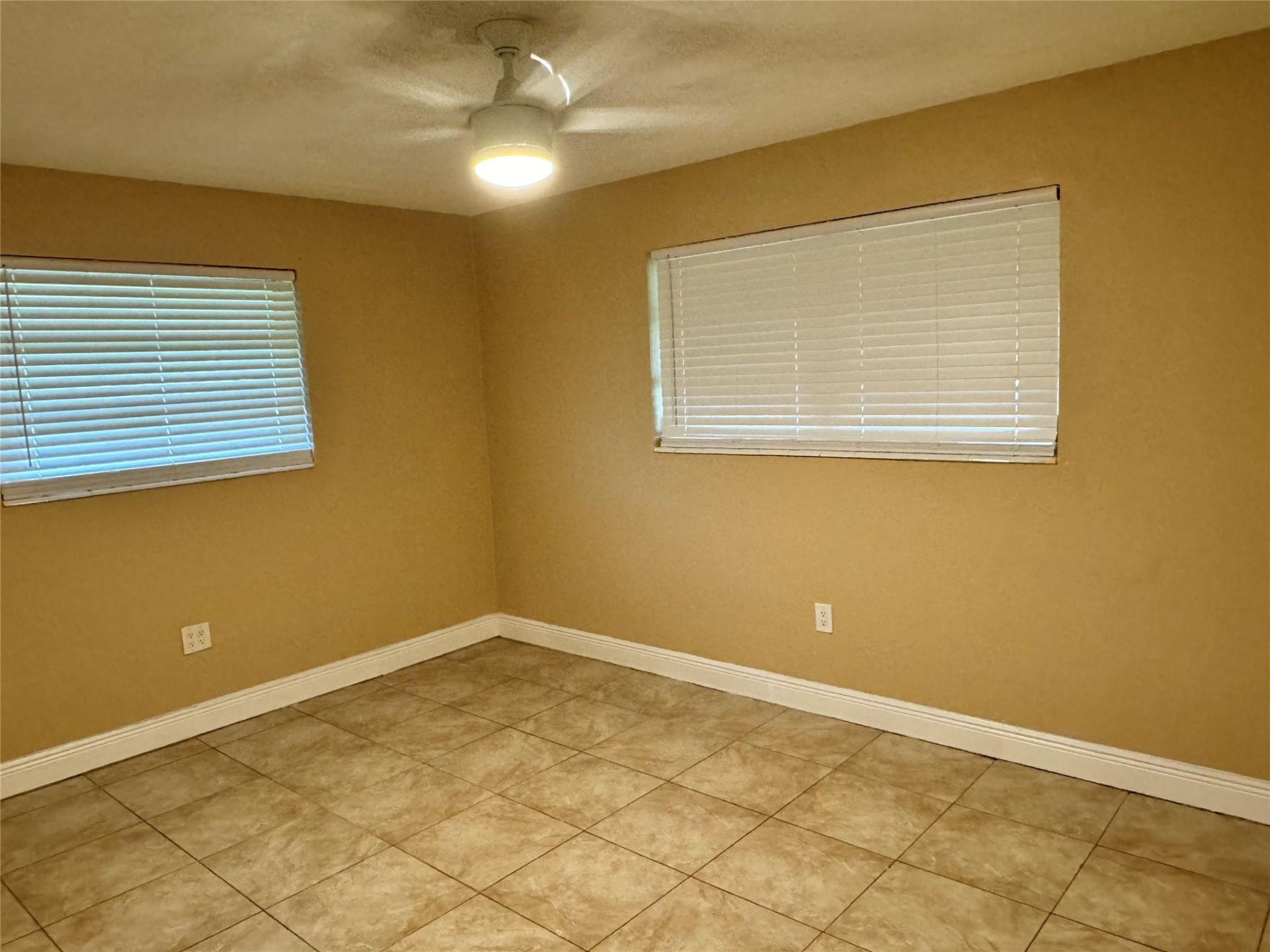 2091 Oleander Drive, Miramar, FL 33023 Photo