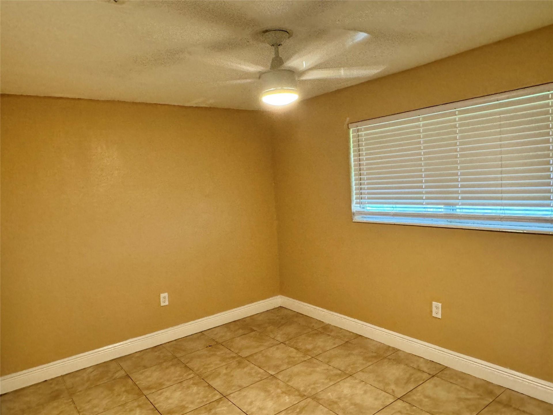 2091 Oleander Drive, Miramar, FL 33023 Photo
