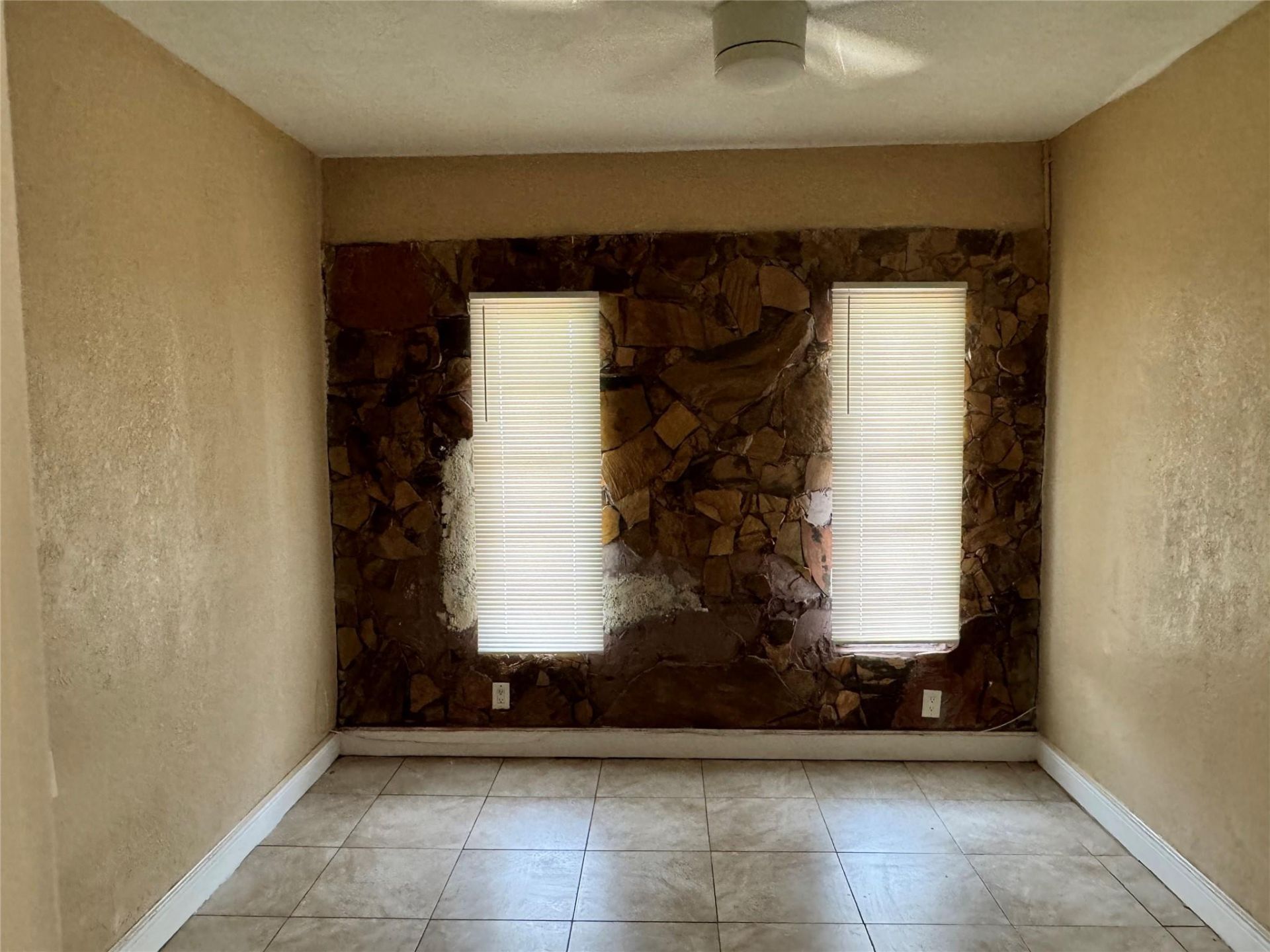 2091 Oleander Drive, Miramar, FL 33023 Photo