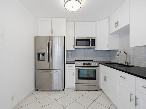249 Burgundy F, Delray Beach, FL 33484