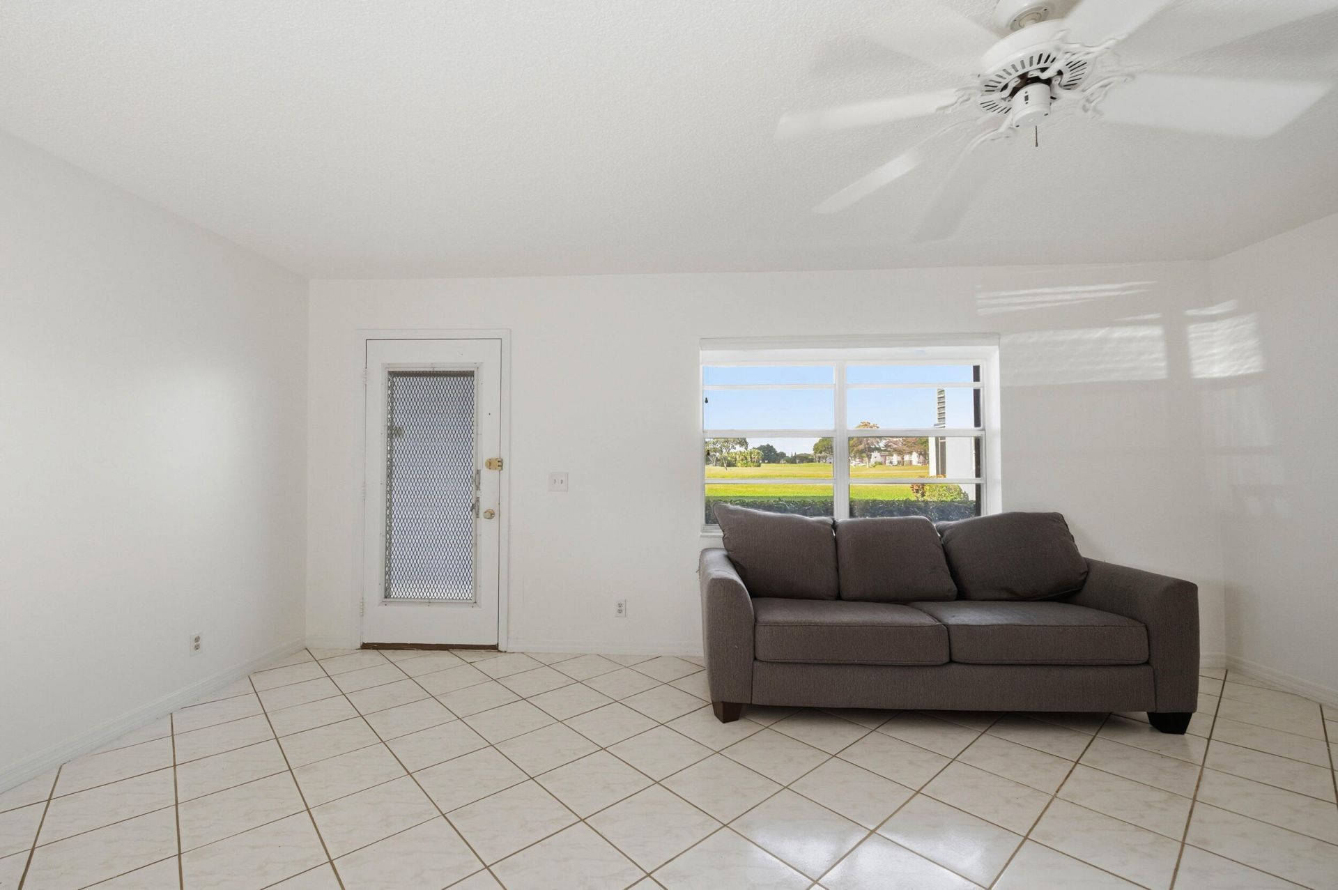 249 Burgundy F, Delray Beach, FL 33484 Photo