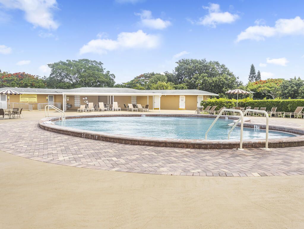 362 Northampton R, Unit 362, West Palm Beach, FL 33417 Photo
