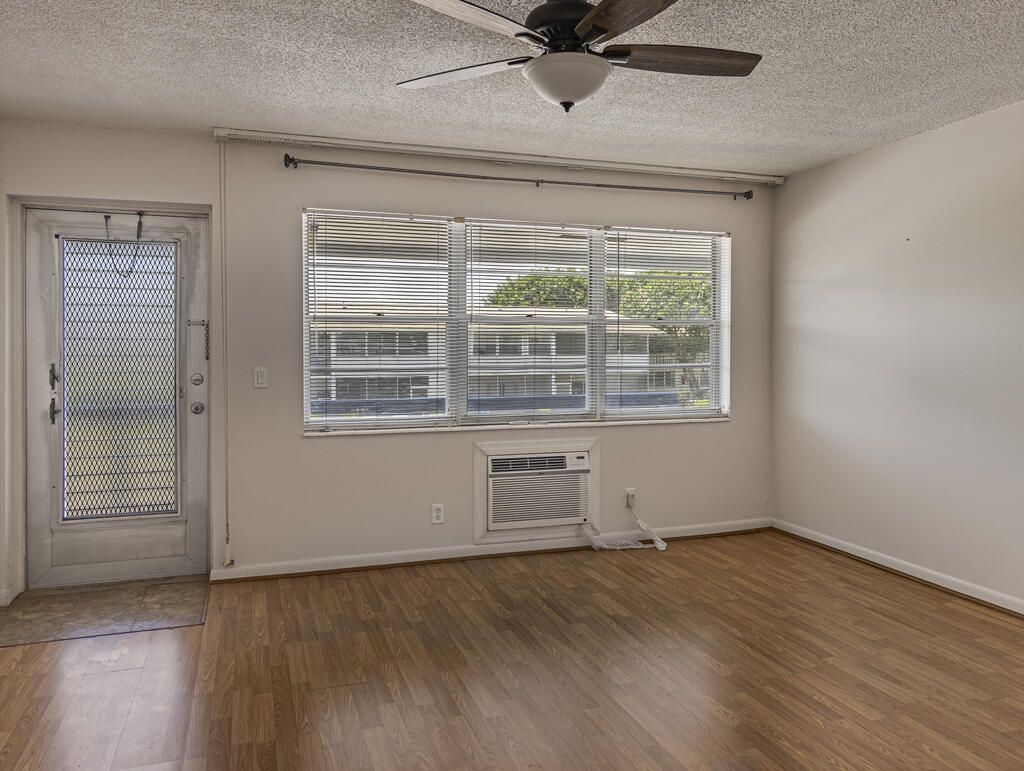 362 Northampton R, Unit 362, West Palm Beach, FL 33417 Photo