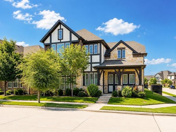 1571 Amesbury Way, Farmers Branch, TX 75234