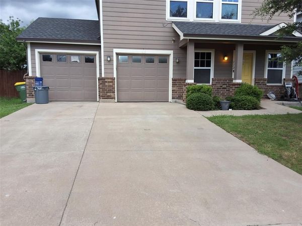 112 Hancock Street , Venus, TX 76084