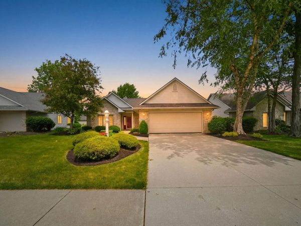 9421 Trellis Cove, Fort Wayne, IN 46835