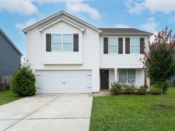 7021 Trestle Square , Northport, AL 35473