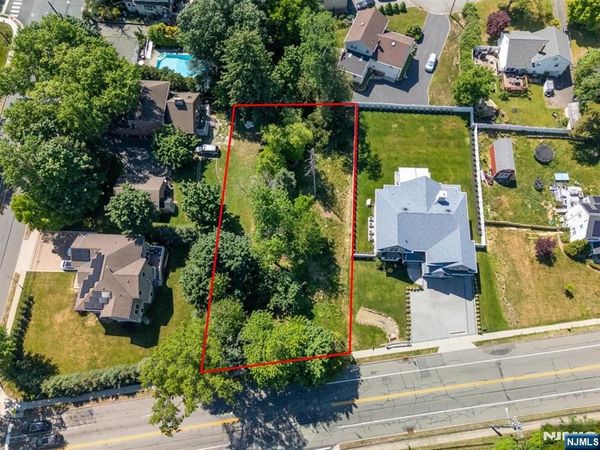 234 Ridge Road, CEDAR GROVE, NJ 07009