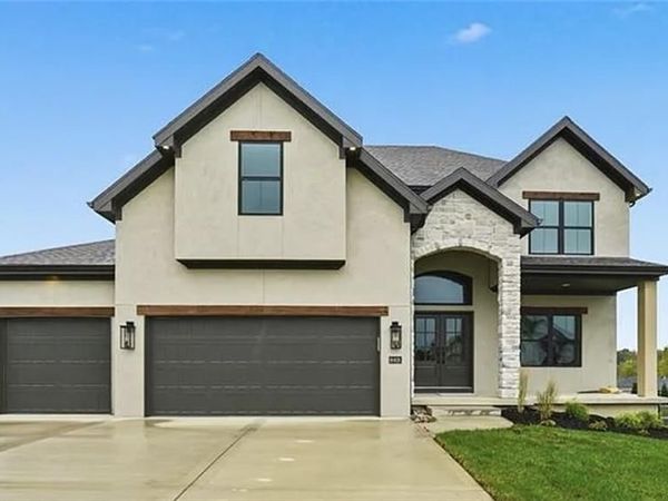 2308 Foxtail Drive, Kearney, MO 64060
