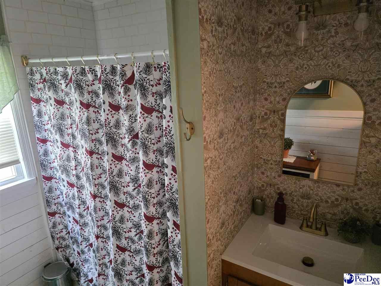 1014 W Main Street Photo 27