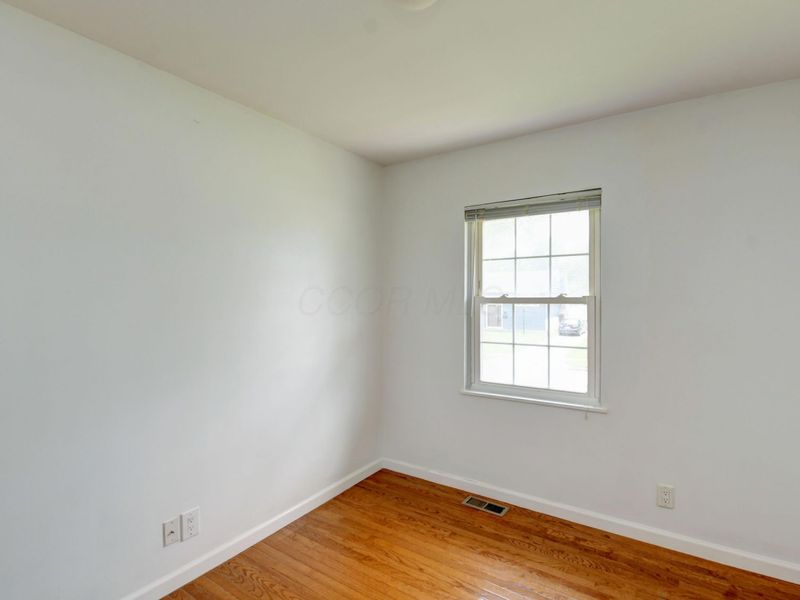 590 Knights Avenue, Columbus, OH 43230 Photo 29