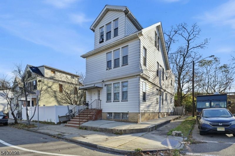 78 S Devine St, Newark, NJ 07106 Main Photo