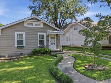 523 E 13th Street , Bartlesville, OK 74003