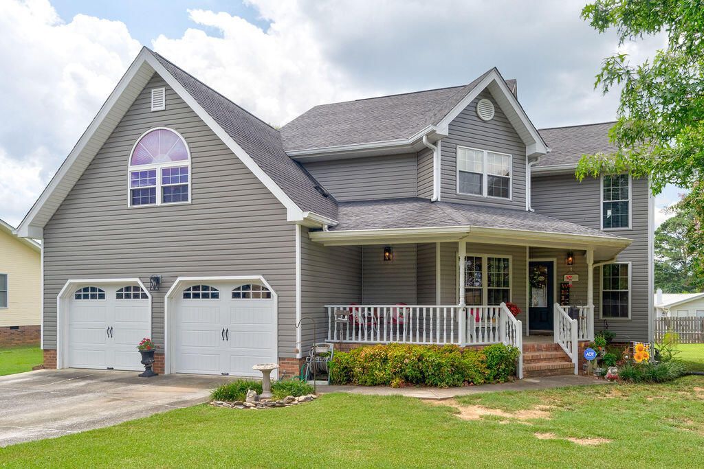 75 Sarah Lynn Lane, Fort Oglethorpe, GA 30742 Main Photo