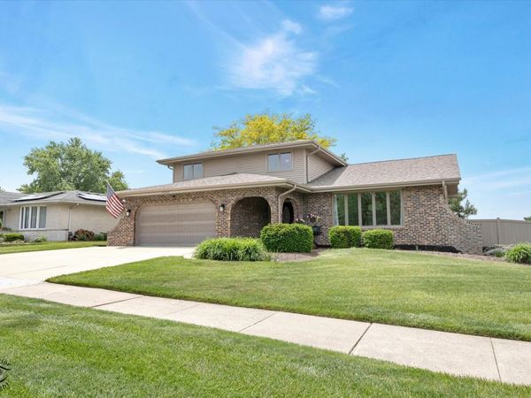 15102 Sunset Ridge Drive , Orland Park, IL 60462