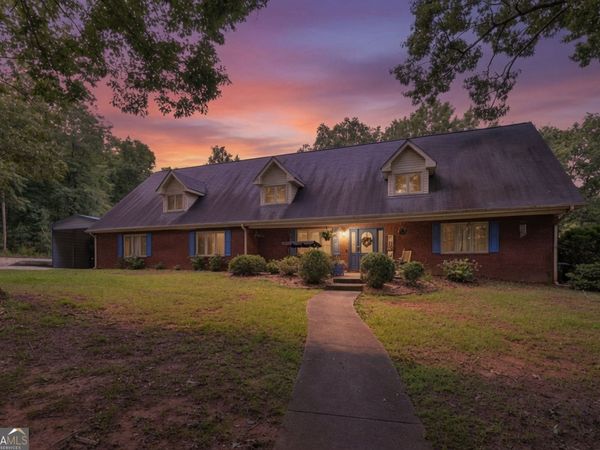 205 High Point Forest Drive, Covington, GA 30016