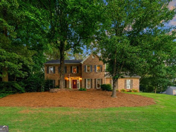 1975 Vintage Drive, Snellville, GA 30078