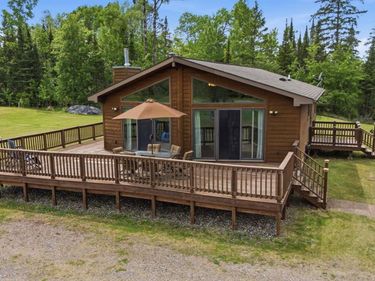 8932 Barnum Rd, Iron, MN 55751
