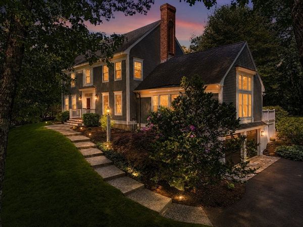15 Parsons Rd, West Newbury, MA 01985