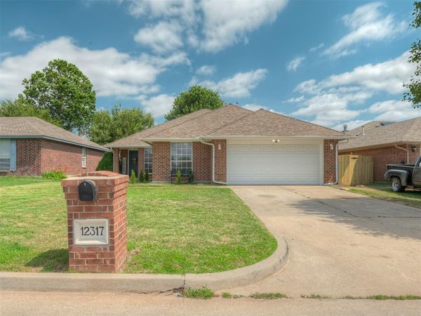 12317 NW 3rd Street, Yukon, OK 73099