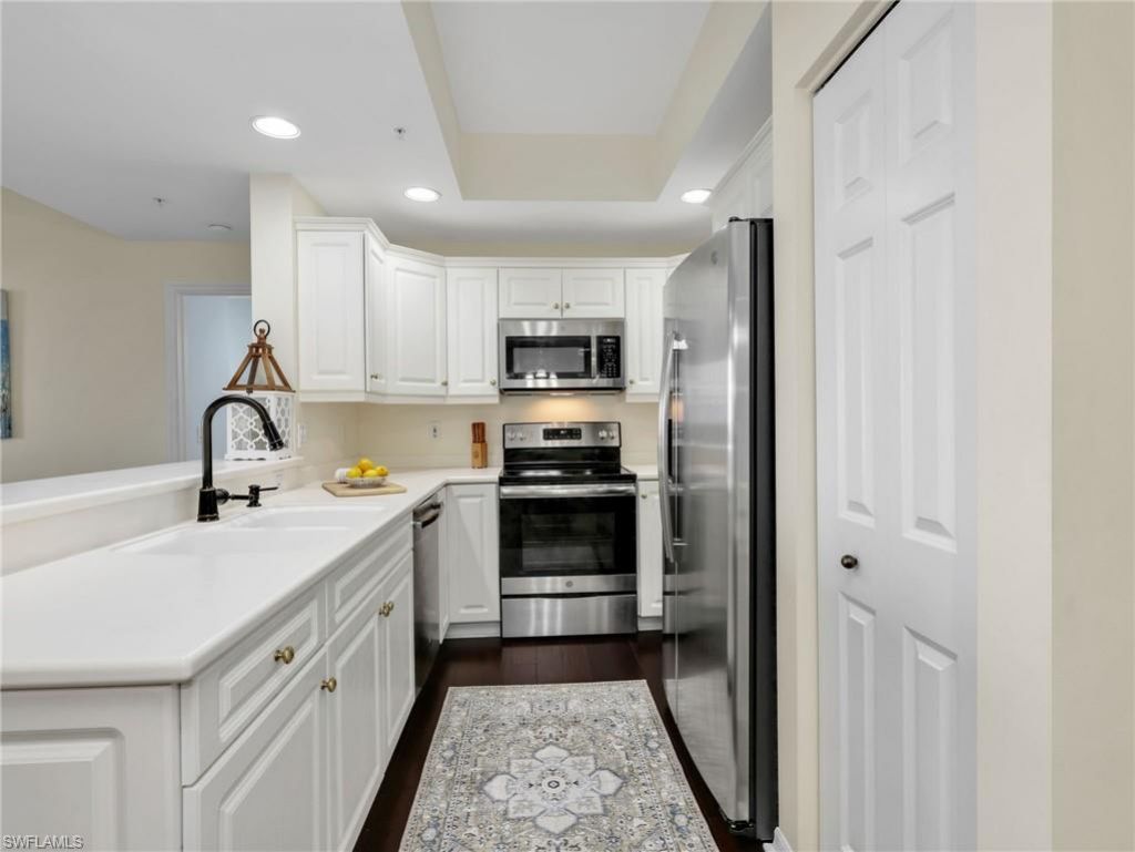 1001 Arbor Lake Dr, Unit 406, Naples, FL 34110 Photo