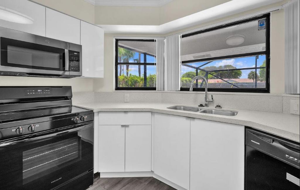 654 West Drive, Delray Beach, FL 33445 Photo