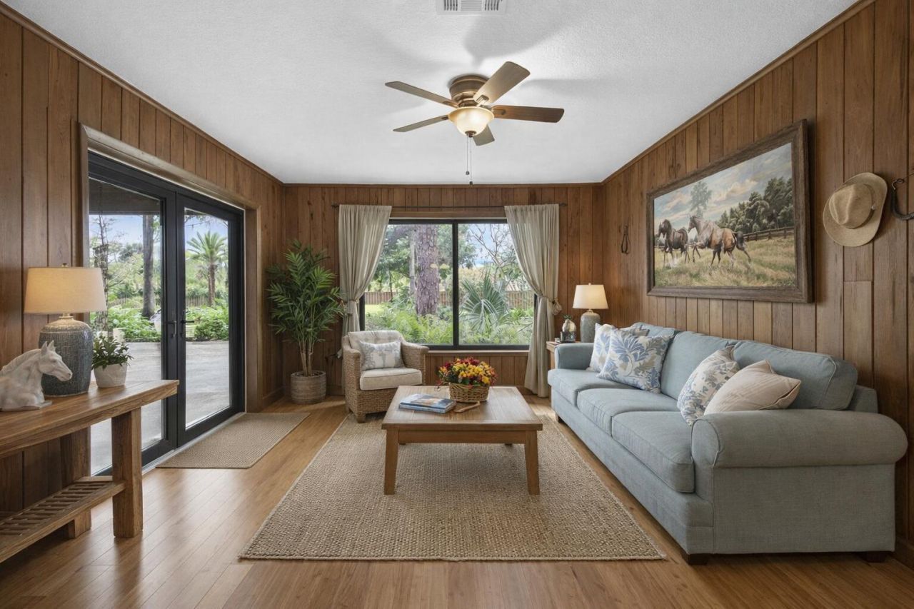 749 W Rambling Drive, Wellington, FL 33414 Photo