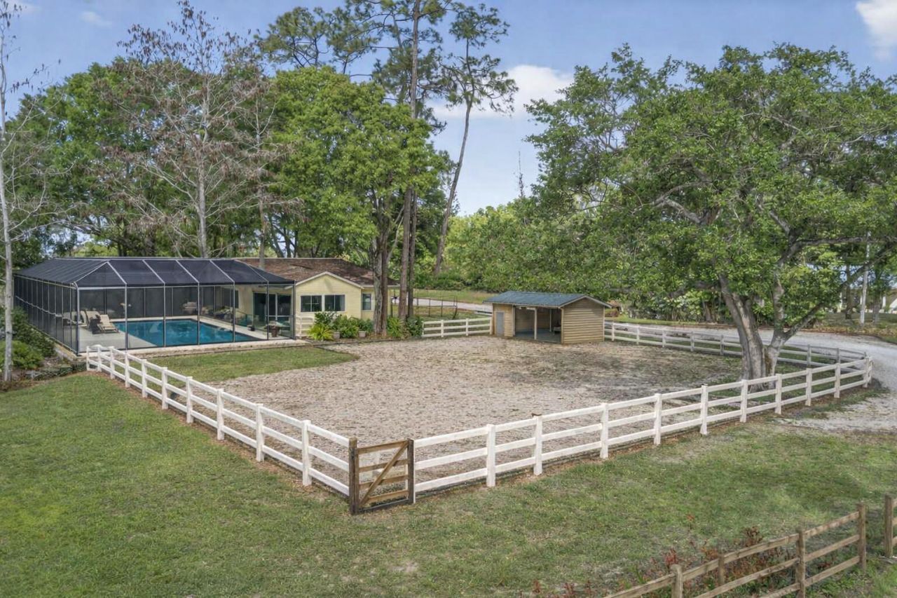 749 W Rambling Drive, Wellington, FL 33414 Photo