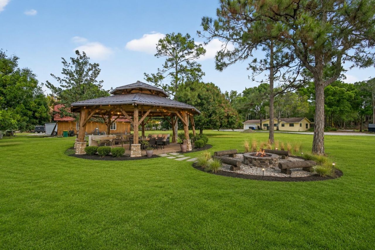 749 W Rambling Drive, Wellington, FL 33414 Photo
