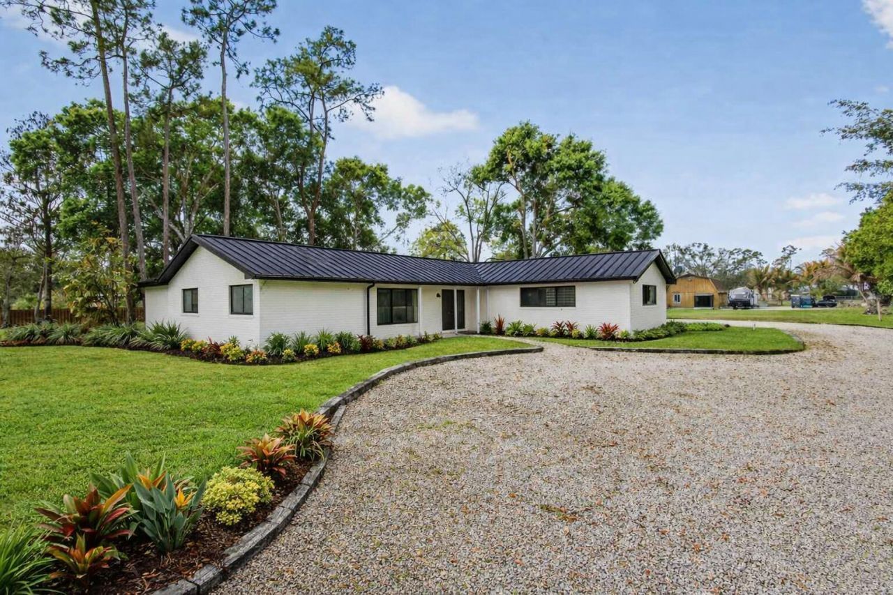 749 W Rambling Drive, Wellington, FL 33414 Photo