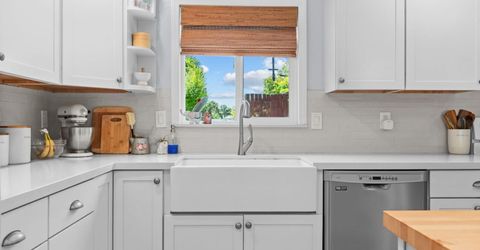 6545 Miles Ln, Carmichael, CA 95608 Photo
