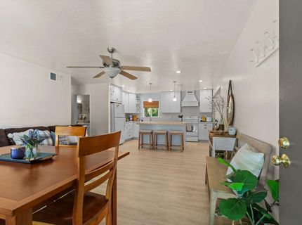 6545 Miles Ln, Carmichael, CA 95608 Photo