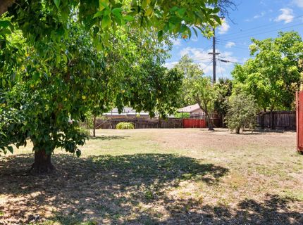 6545 Miles Ln, Carmichael, CA 95608 Photo