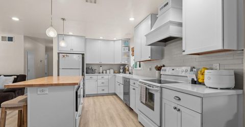 6545 Miles Ln, Carmichael, CA 95608 Photo
