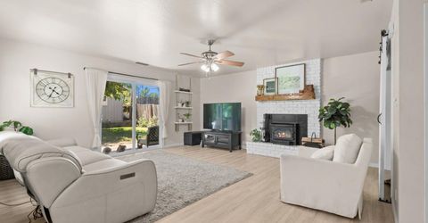 6545 Miles Ln, Carmichael, CA 95608 Photo