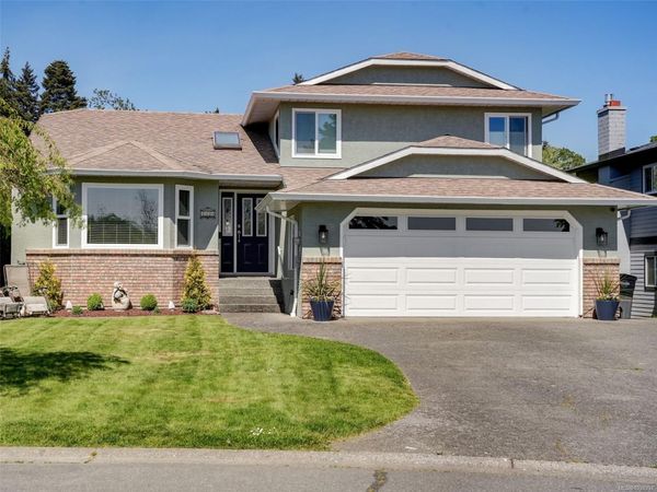 4256 Ponderosa Cres , Saanich, BC V8Z 7G2