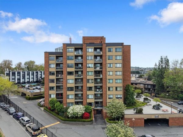103 Gorge Rd E, Unit #104, Victoria, BC V9A 6Z2