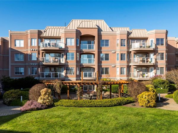 405 Quebec St , Unit #324, Victoria, BC V8V 4Z2