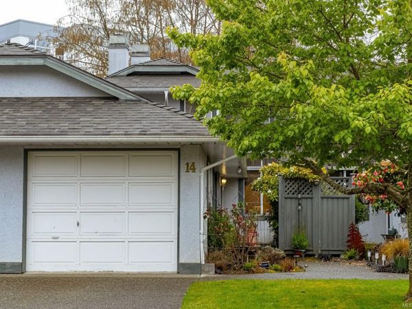 5110 Cordova Bay Rd , Unit #14, Saanich, BC V8Y 2K5