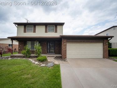 5061 Temple Drive, Sterling Heights, MI 48310