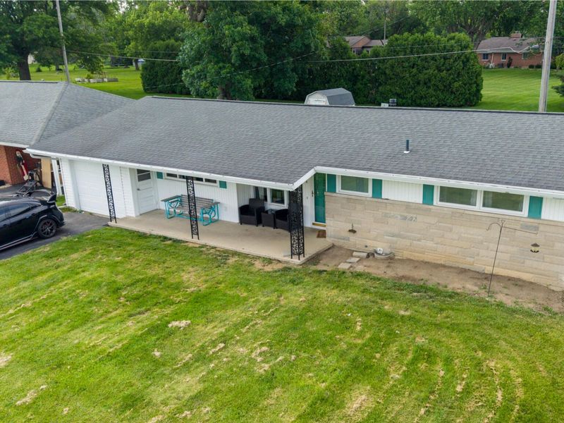 804 N Circle Drive, Wapakoneta, OH 45895 Photo 3