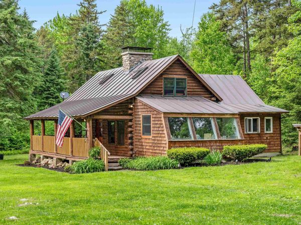 187 Hardwood Mountain Road, Marshfield, VT 05658