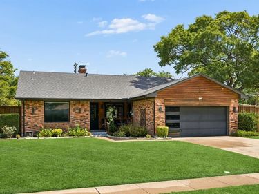 3039 Sharpview Lane, Dallas, TX 75228