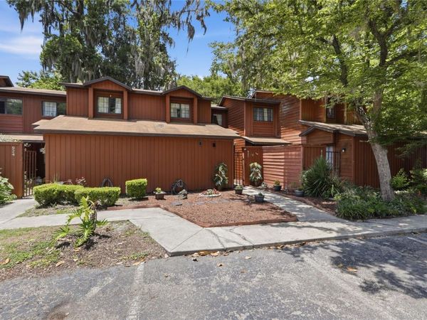 920 SW 55TH TERRACE , GAINESVILLE, FL 32607