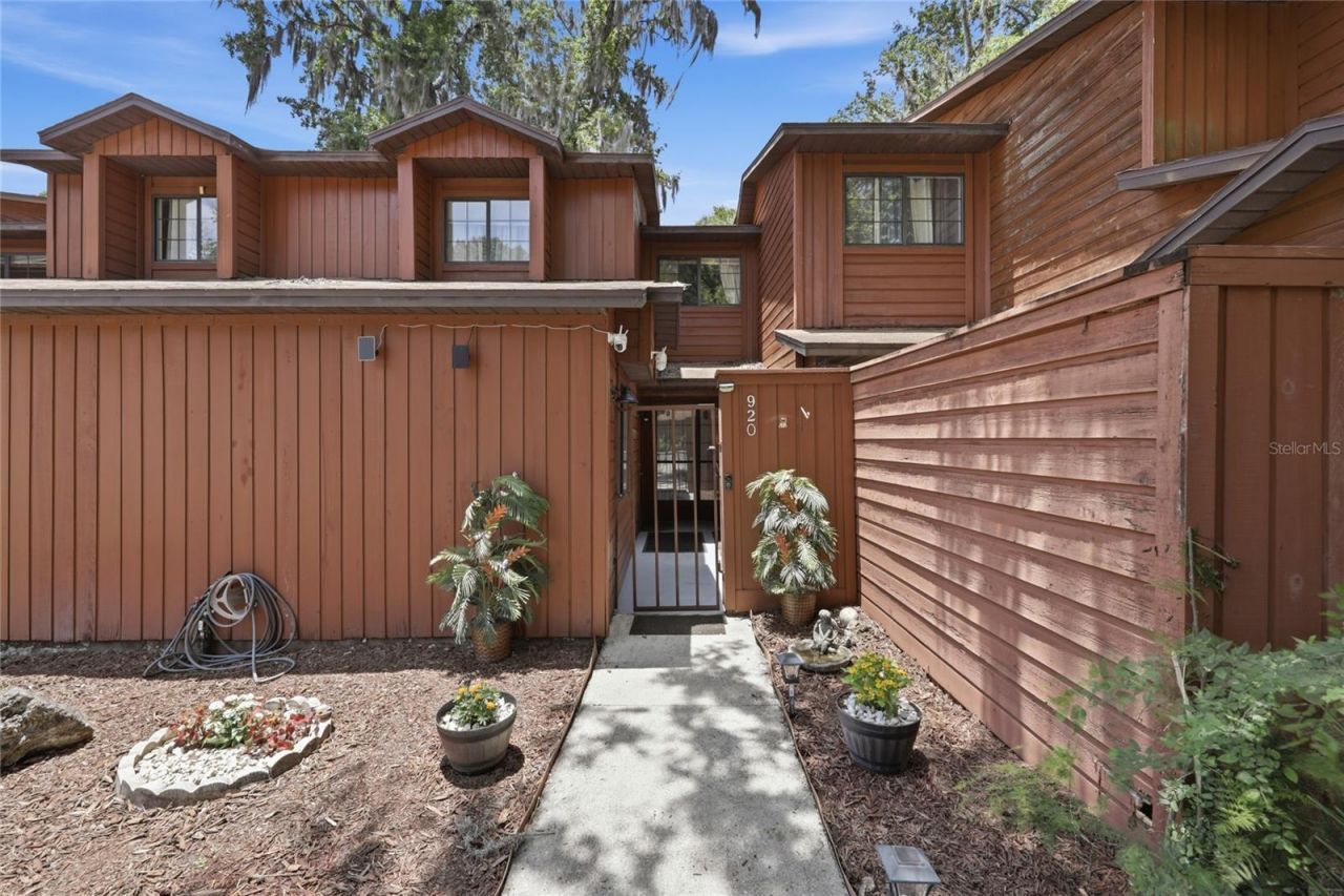 920 SW 55th Terrace , Gainesville, FL 32607 Photo